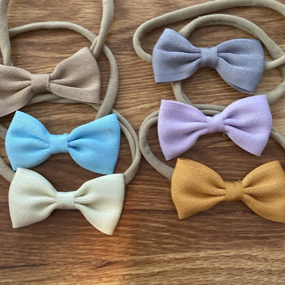 27 piece headband and sock bundle for baby 0 to 1 year old